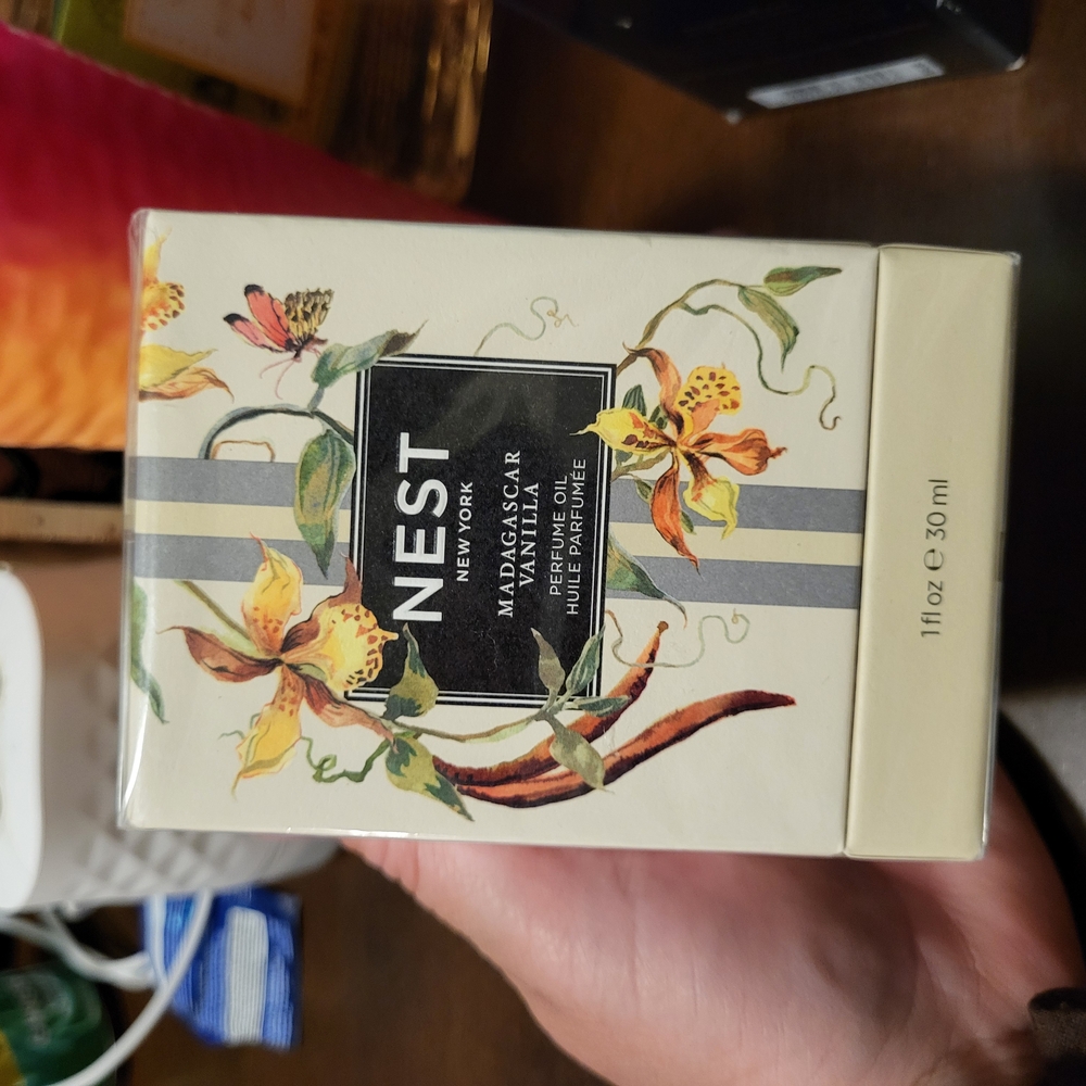 NEST Fragrances Cream Moisturizer & Body Oil